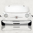 Réfrigérateur. Smeg met la Fiat 500 dans la cuisine